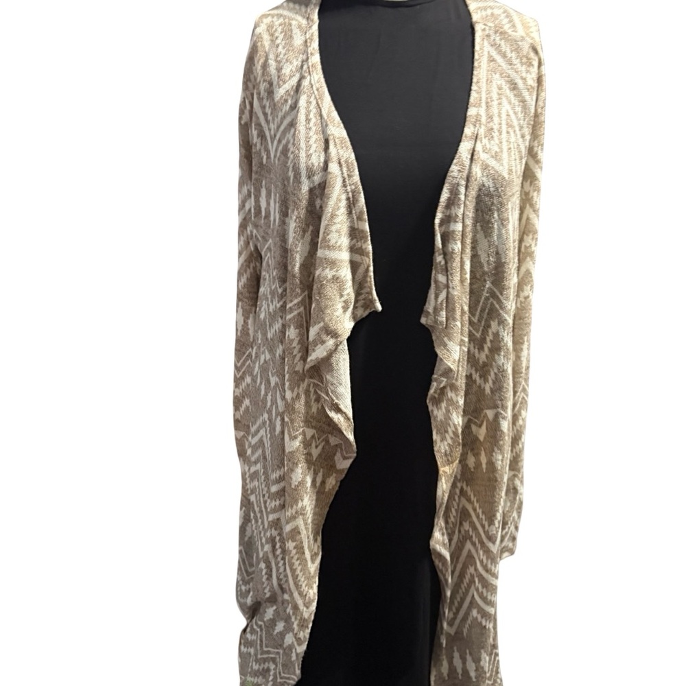 It's Our Time Beige Patterned Open-Front Cardigan